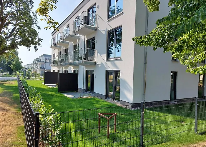 Sporthotel Neuruppin - Apartmenthaus Mit Ferienwohnungen