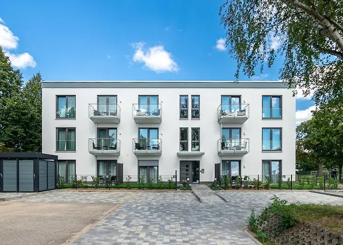 Sporthotel Neuruppin - Apartmenthaus Mit Ferienwohnungen